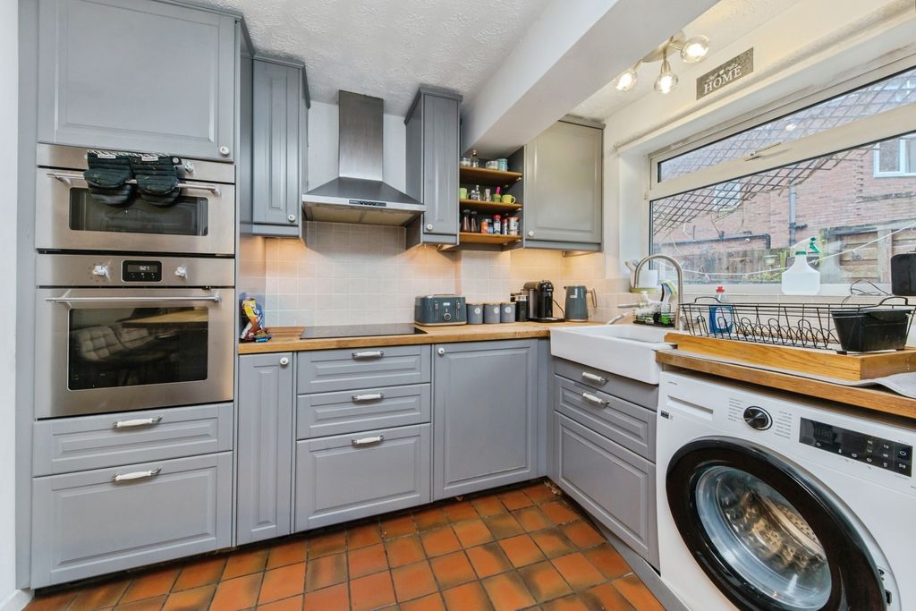 Property photo 3 of 16 Pbox-Img.Jpg