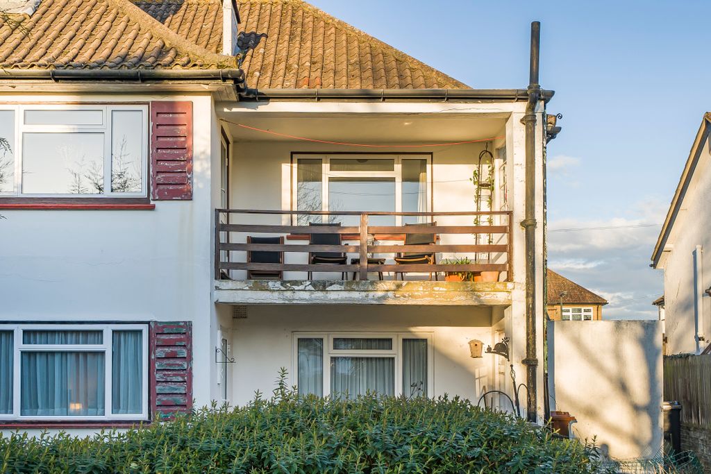 Property photo 1 of 21