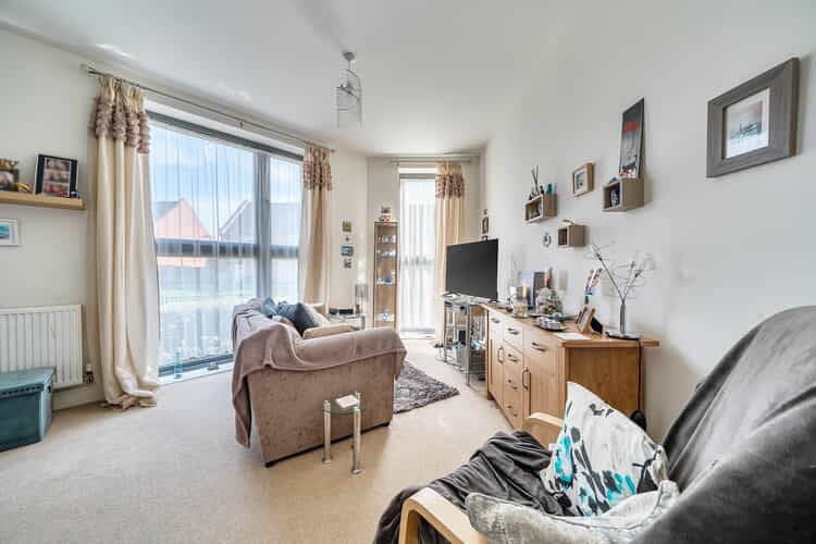 Property photo 2 of 19