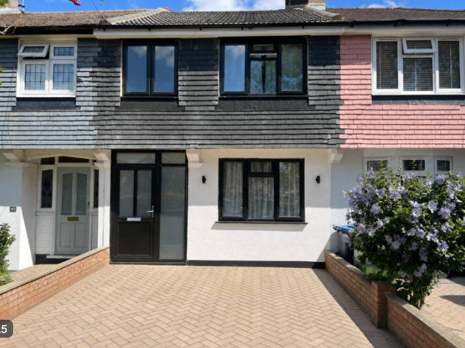Property photo 1 of 10