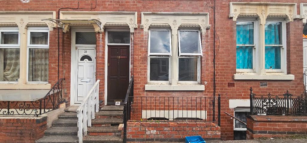 Property photo 1 of 10