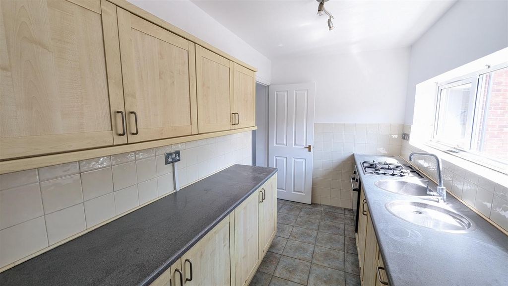 Property photo 3 of 7 Pxl_20250624_140021753.Jpg