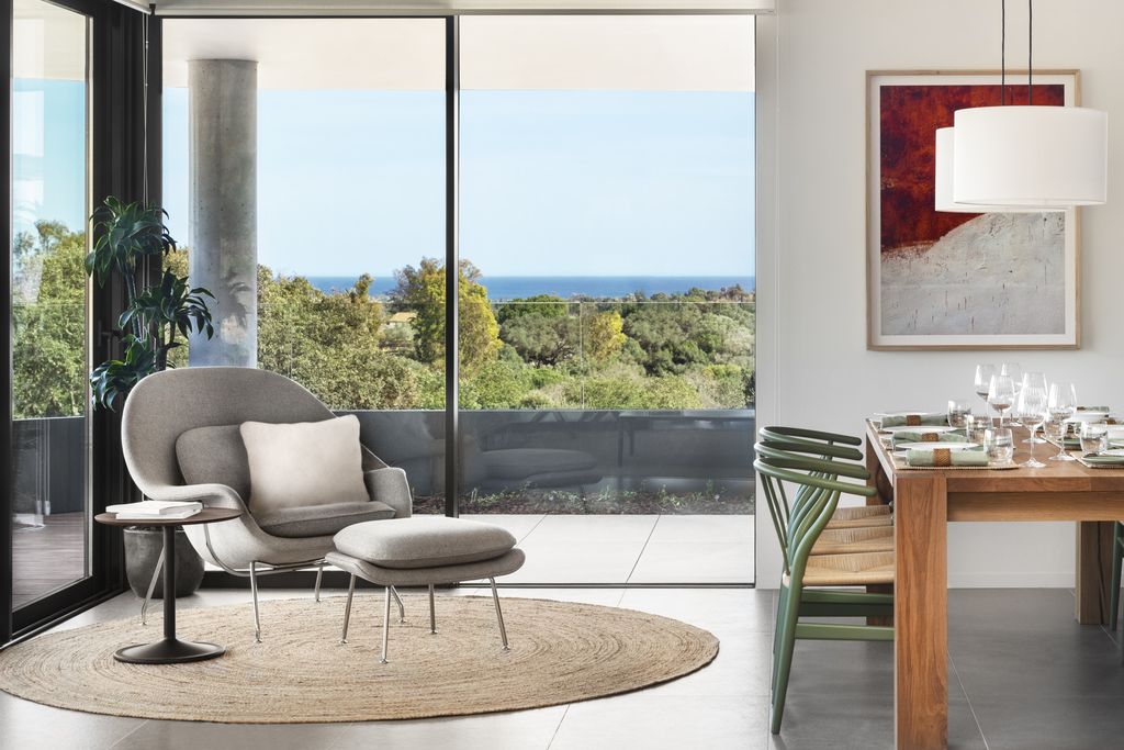 Property photo 3 of 8 Image