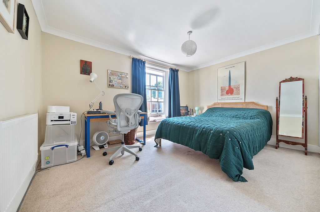Additional image 6 of 4 bed detached house for saleCastle Street, Portchester, Fareham, Hampshire PO16