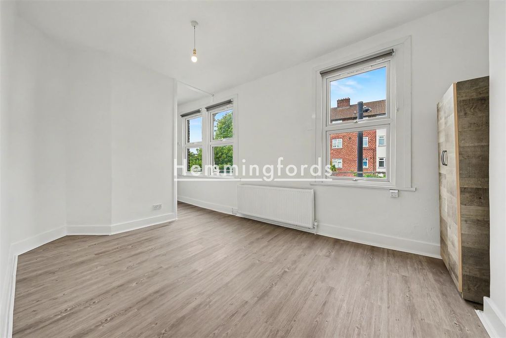 Property photo 1 of 14 Hornsey Chambers E5-15.Jpg