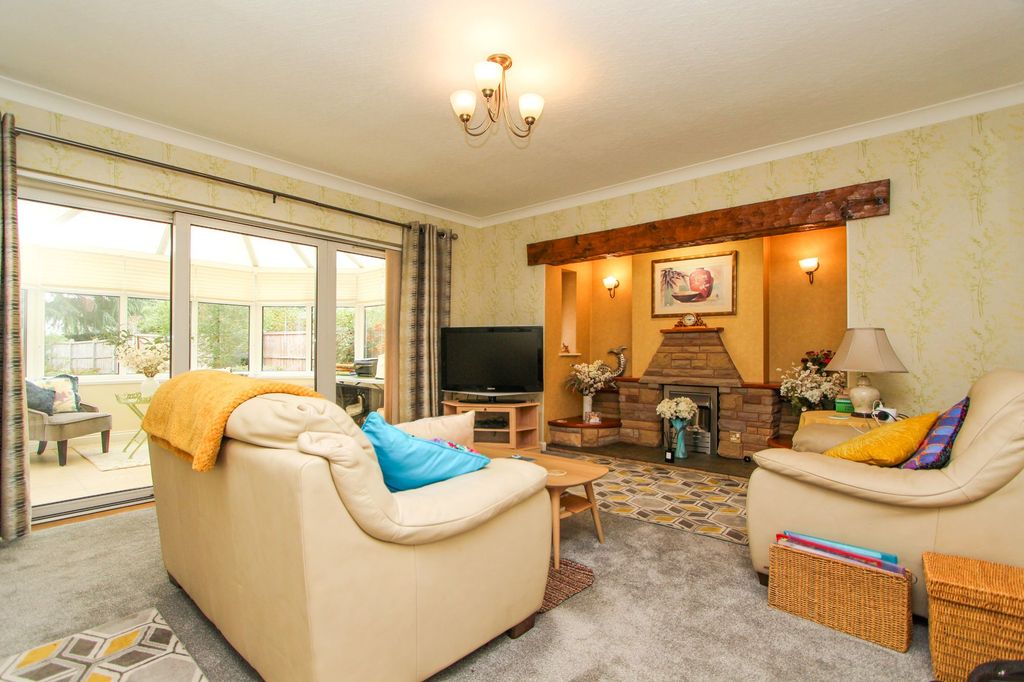 Property photo 3 of 29