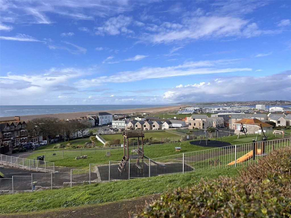 Additional image 2 of 2 bed flat for saleCastle Road, Fortuneswell, Portland, Dorset DT5