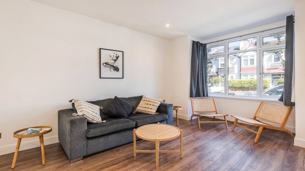 Property photo 3 of 12 Picture No. 03