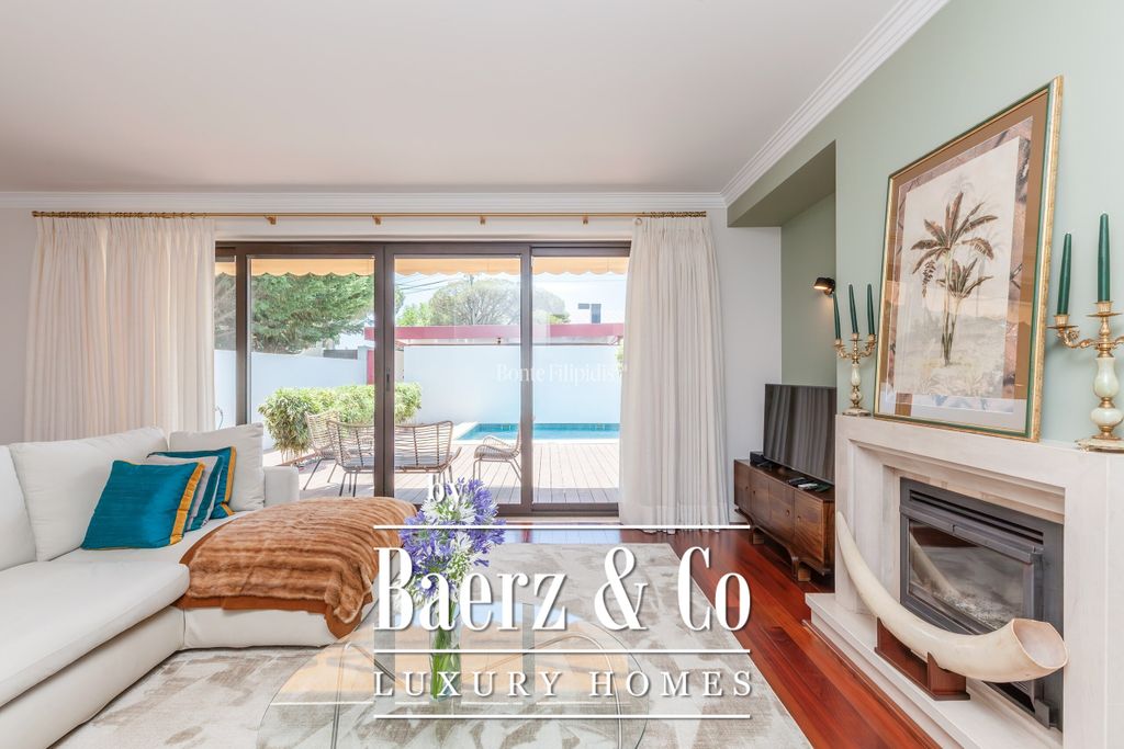 Property photo 2 of 35