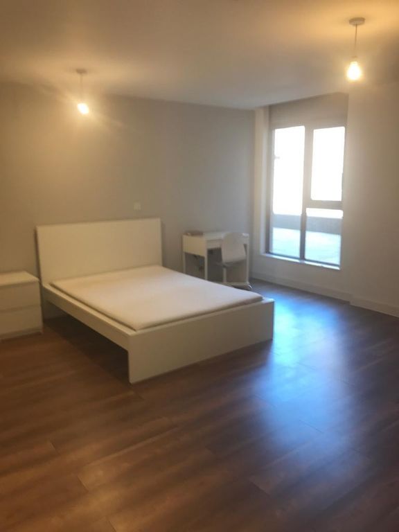 Property photo 2 of 3 d122 Bed Area.Jpg