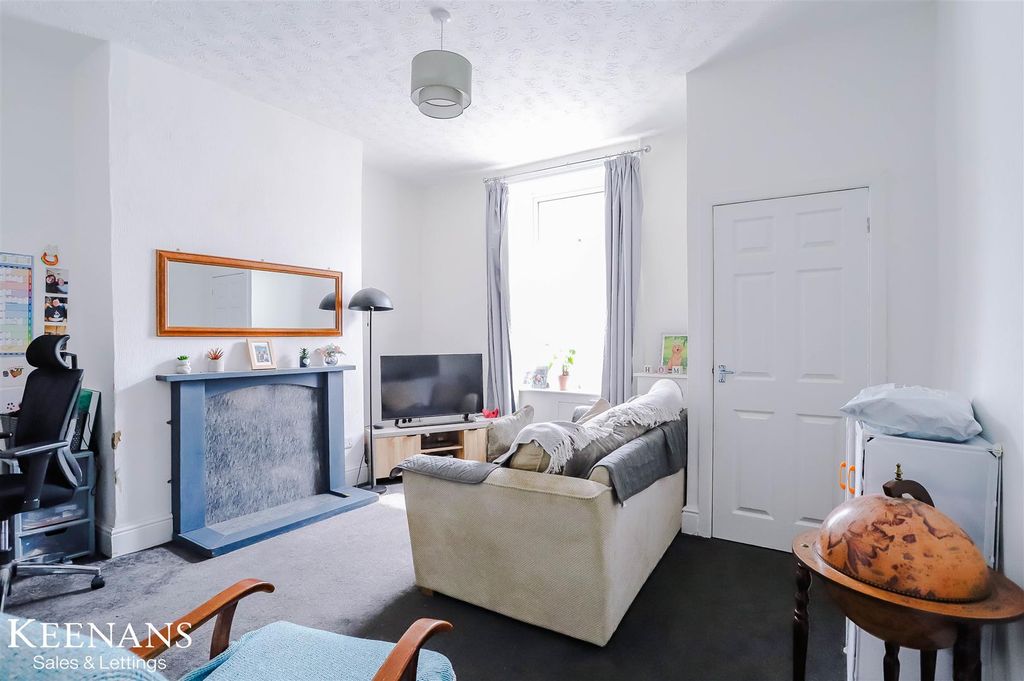 Property photo 3 of 13 Img_6419.Jpg