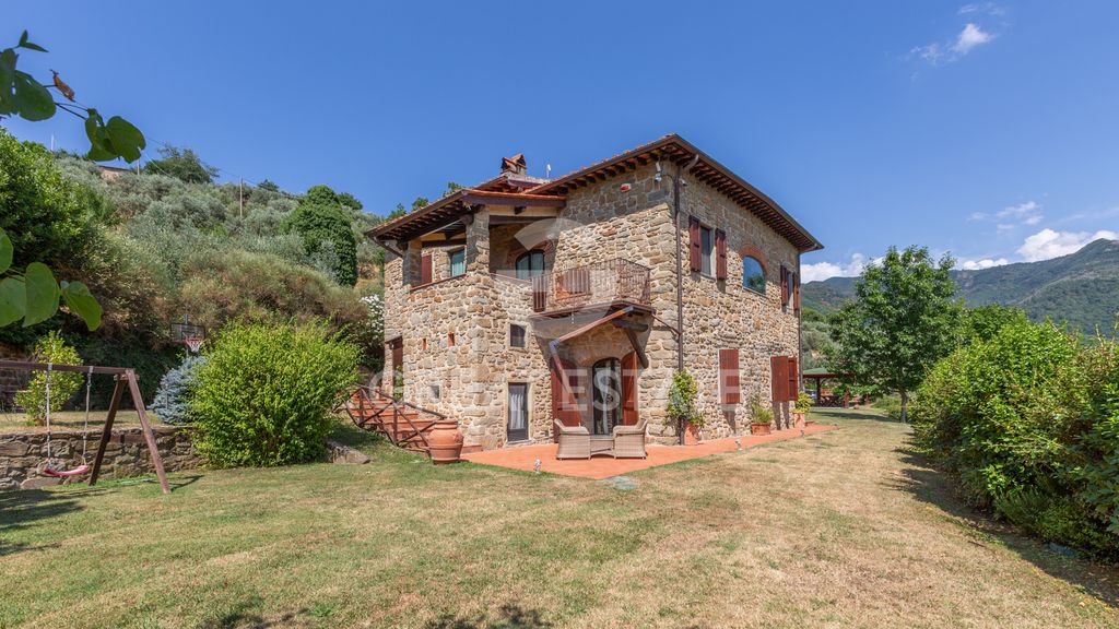 Property photo 1 of 37
