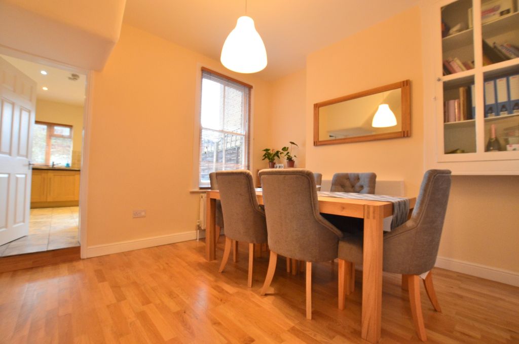 Property photo 3 of 9 Dining Room