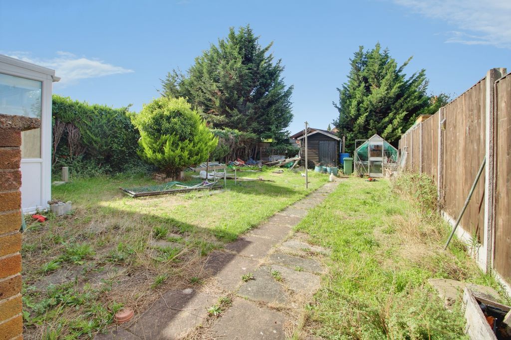 Property photo 2 of 14 Photo 6