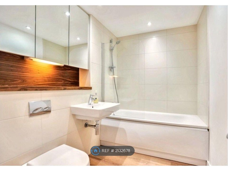 Property photo 1 of 3