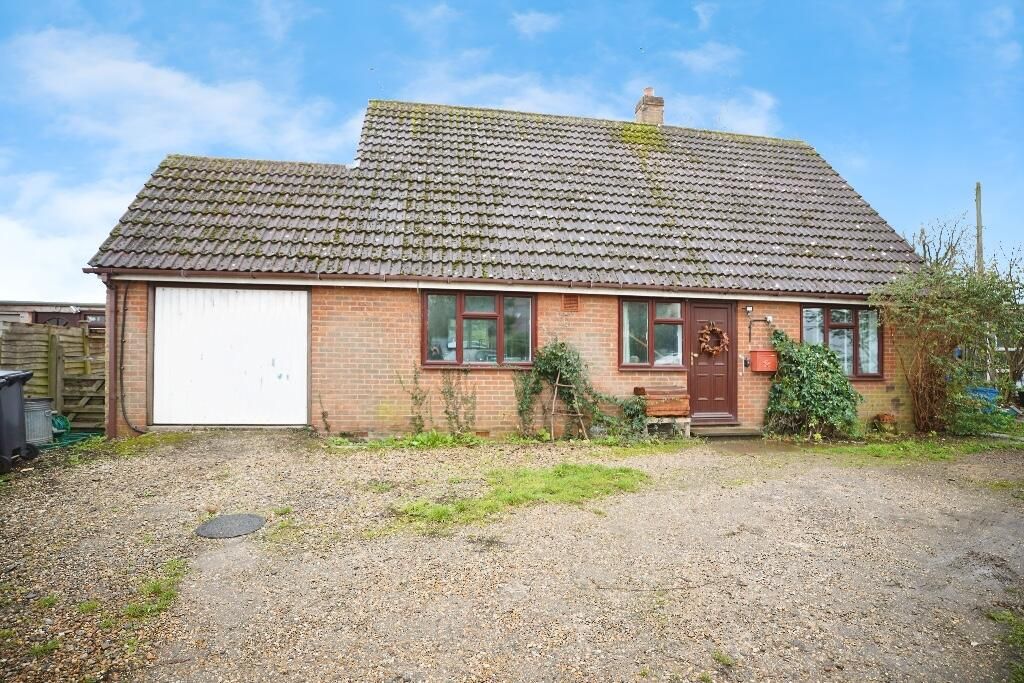 Property photo 1 of 23