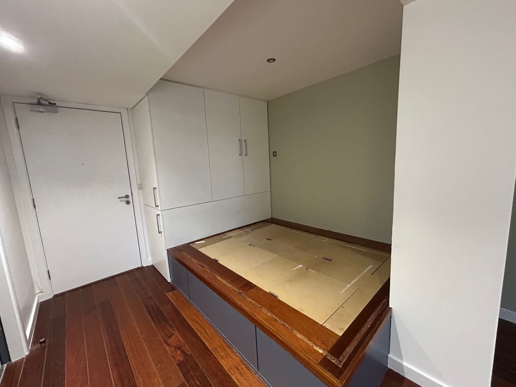 Property photo 3 of 14 Beetham Bed 2