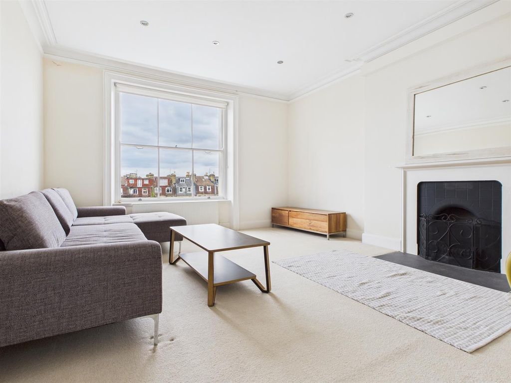 Property photo 1 of 7 Cam04311G0-Pr0076-Still003.Jpg