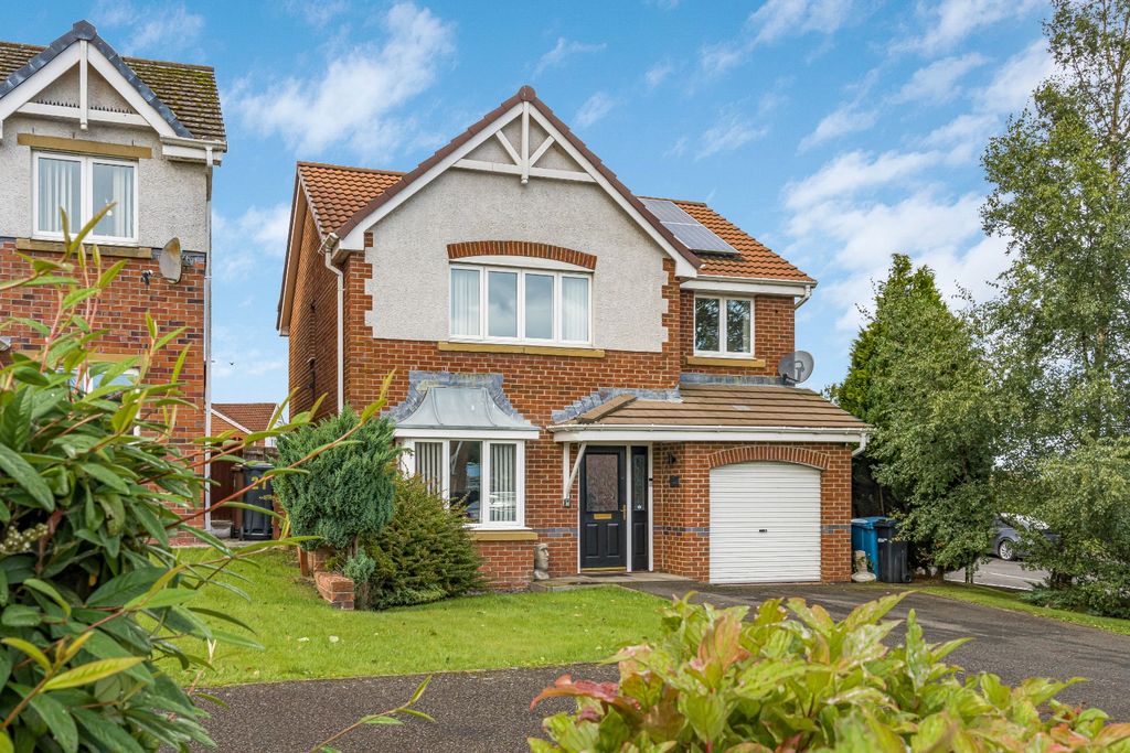 Property photo 1 of 39 5533820