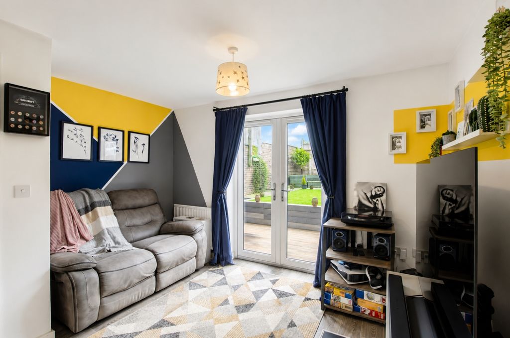 Property photo 2 of 13 Tps Bodmin 01208 74182 5