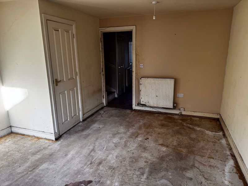 Property photo 2 of 18 Photo 21