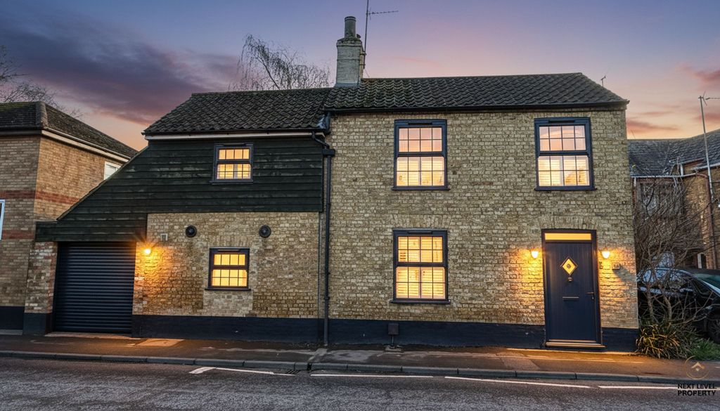 Property photo 1 of 16