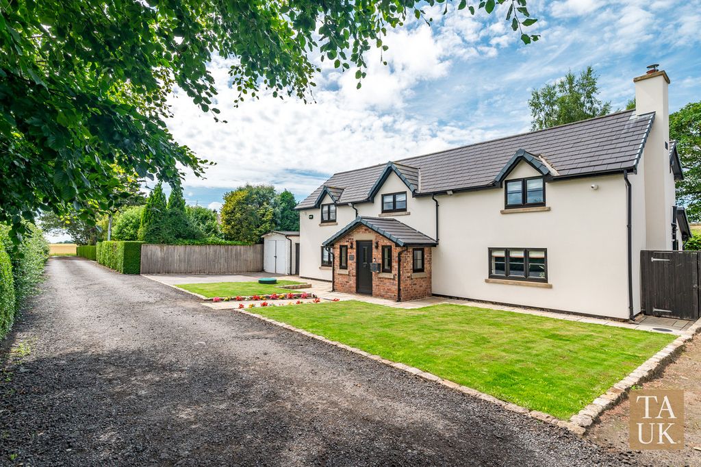 Property photo 1 of 36