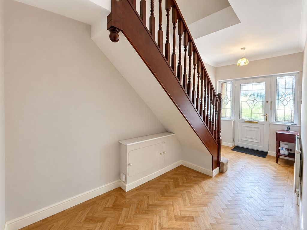 Property photo 3 of 29