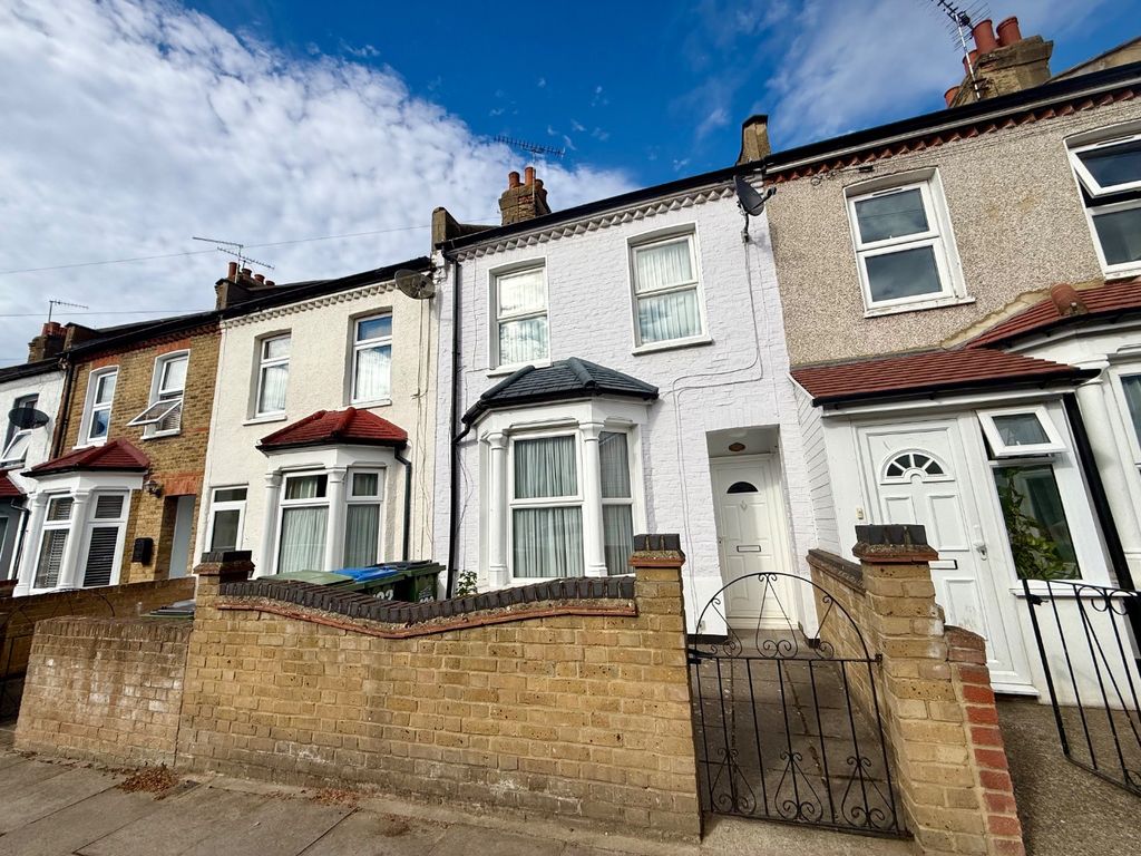 Property photo 1 of 11 4997930