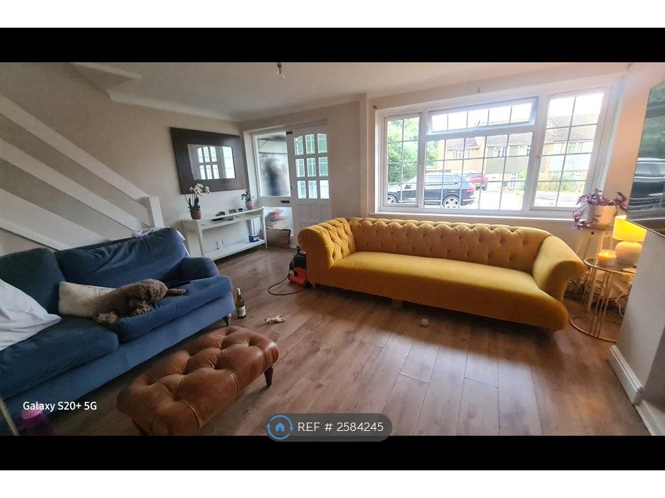 Property photo 3 of 14