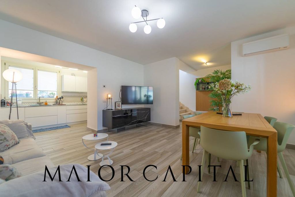 Property photo 1 of 37
