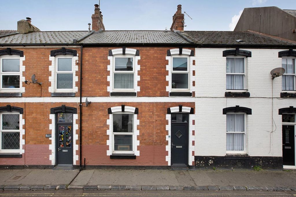 Property photo 1 of 15