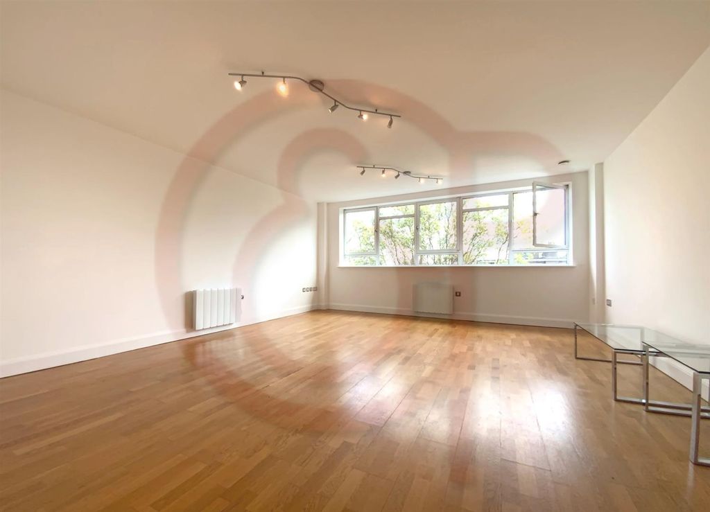 Property photo 2 of 19 Reception 3.Jpg