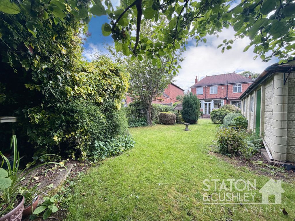 Property photo 2 of 36