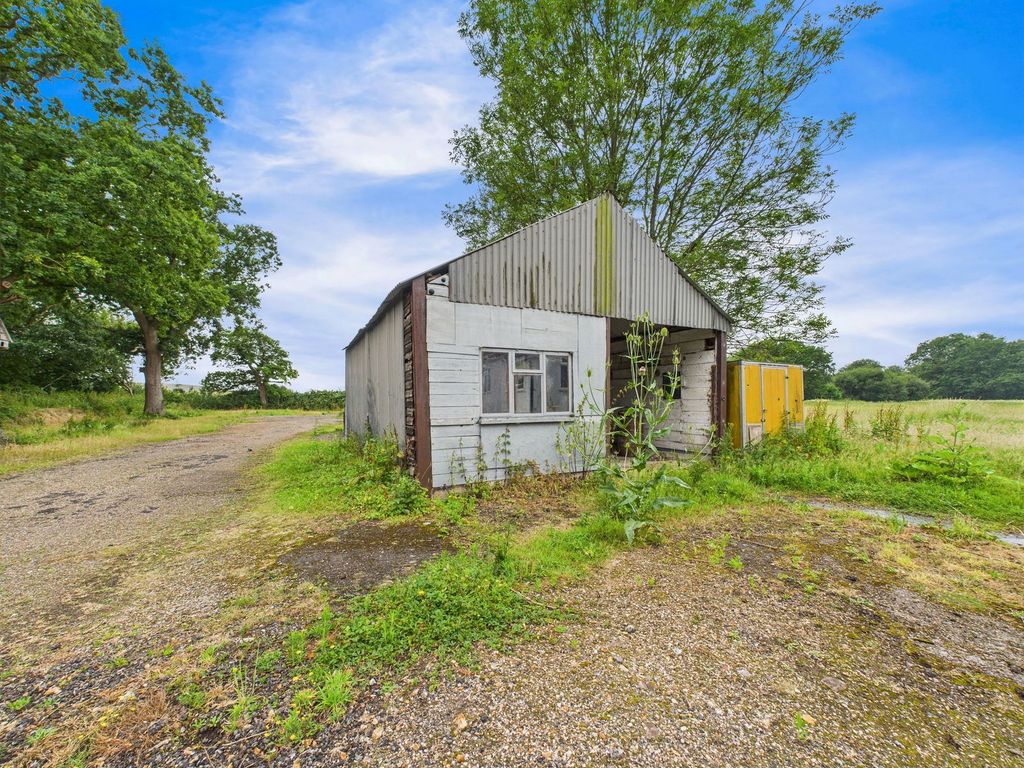 Property photo 3 of 10