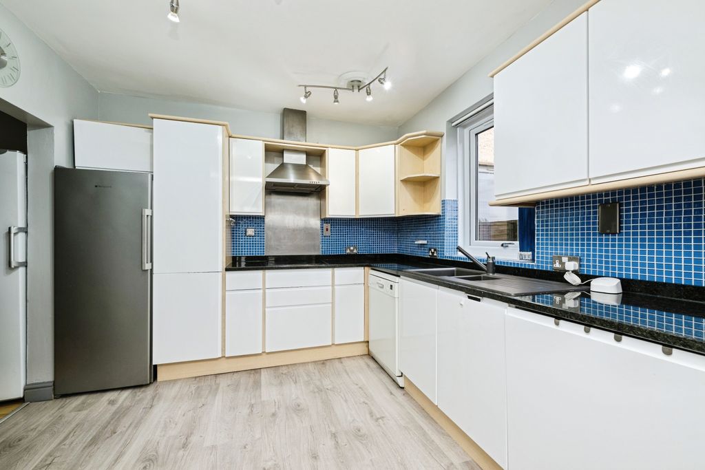 Additional image 7 of 4 bed semi-detached house for saleNewmarket Road, Teversham, Cambridge CB1