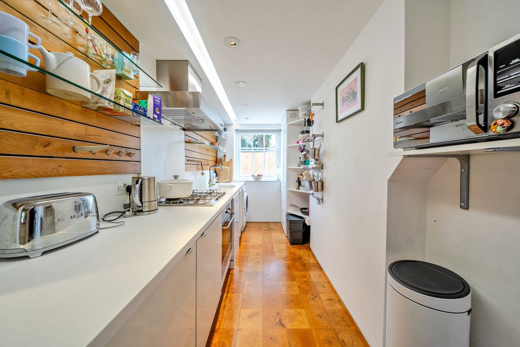 Property photo 3 of 20 1430238-11-69E1F3...