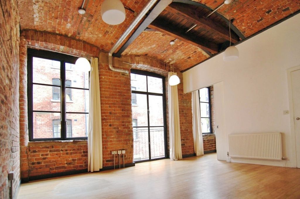 Property photo 3 of 7 Picture No. 15