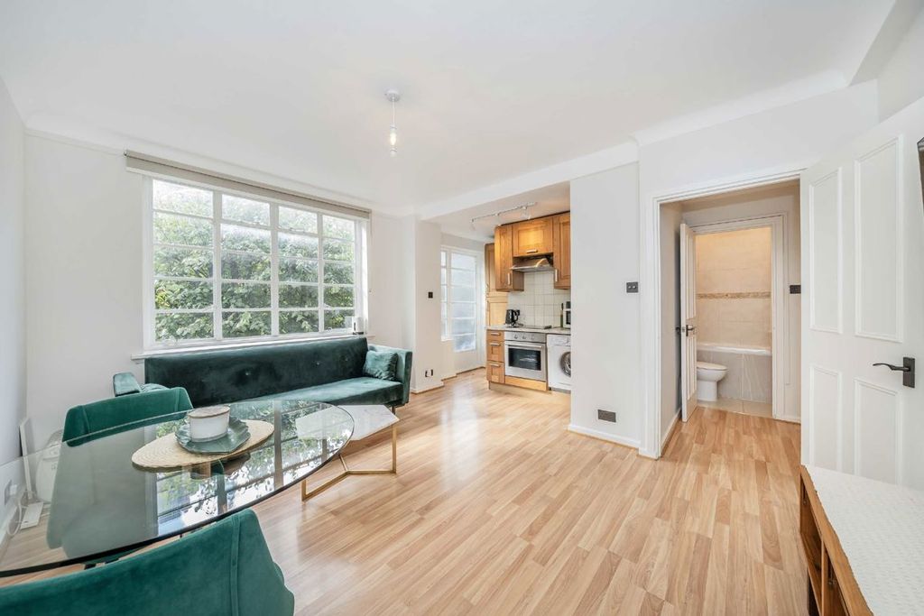 Property photo 2 of 5