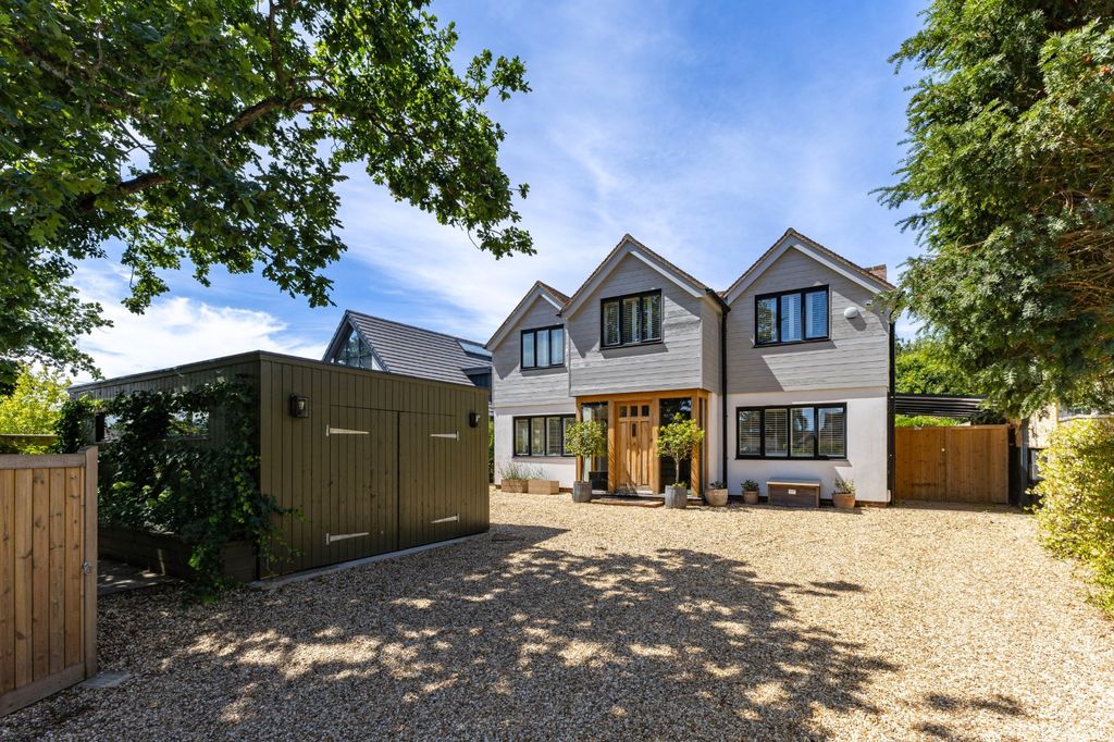 Property photo 1 of 25 1