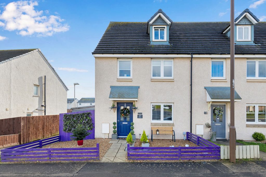 Property photo 1 of 25 Primary Property Image