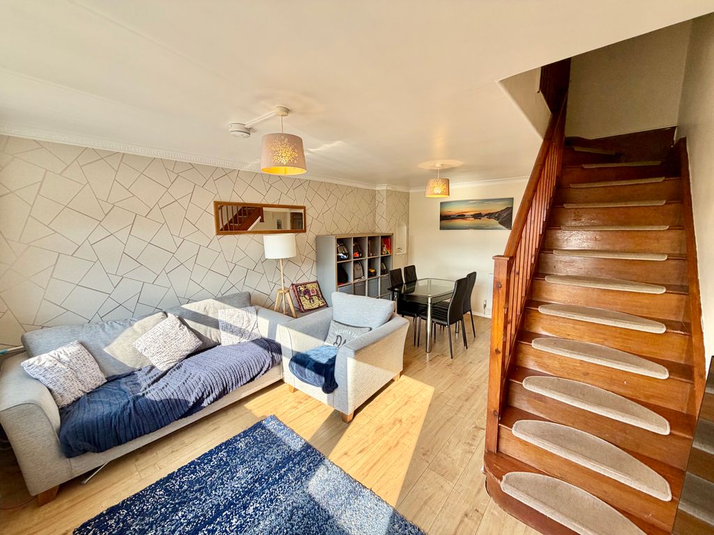 Property photo 3 of 15 Img_1516