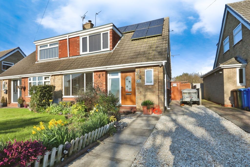 Property photo 1 of 15 4023262
