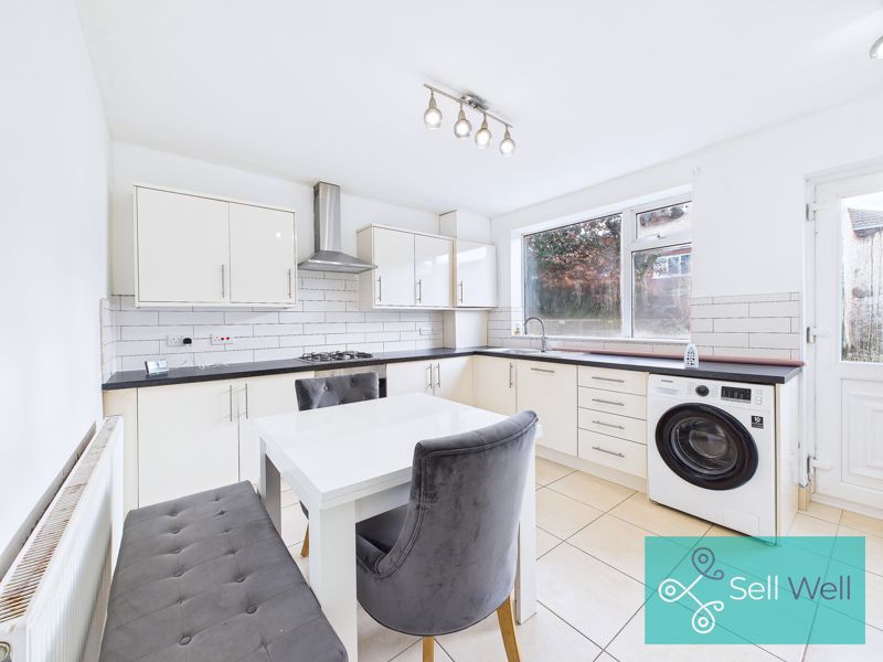 Property photo 3 of 19 Kitchen/Diner