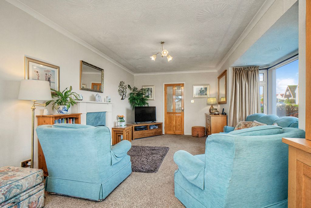 Property photo 3 of 13 Property Image 3