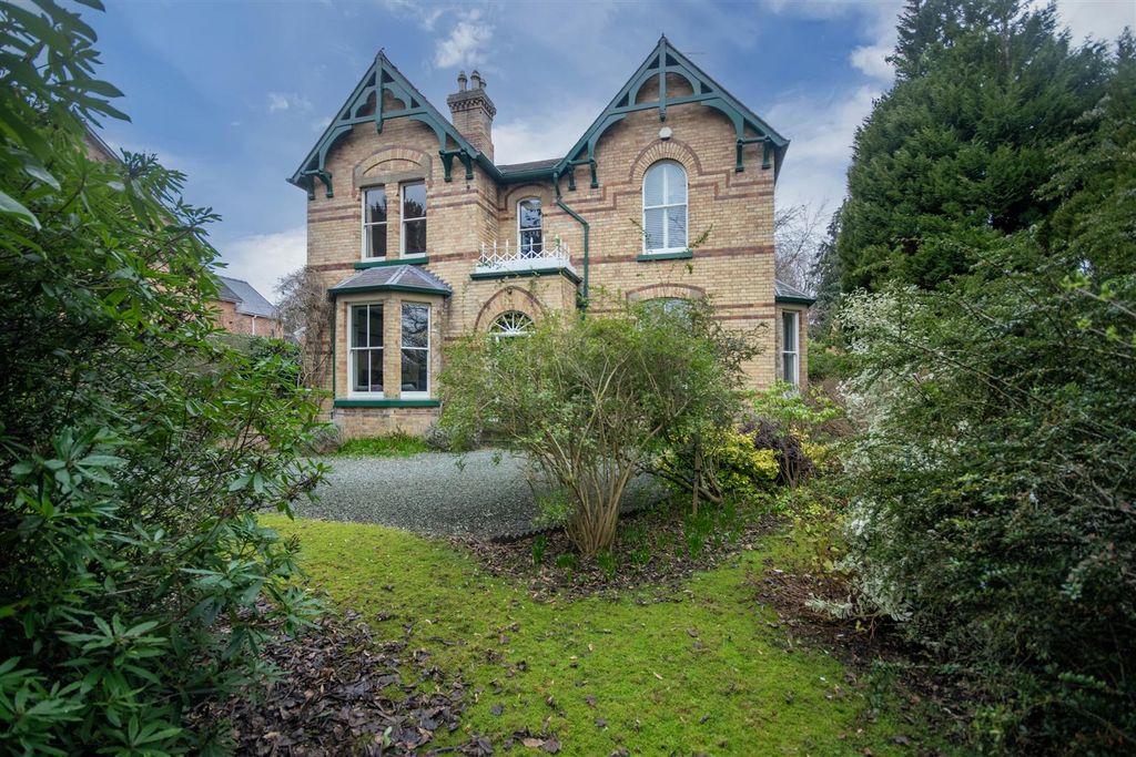 Additional image 27 of 5 bed town house for saleWeston Lane, Oswestry SY11