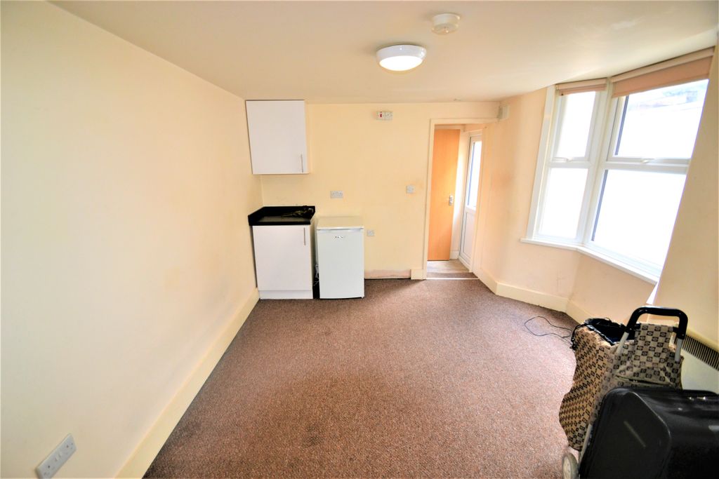 Property photo 2 of 9 Img_275_5_Original.Jpg