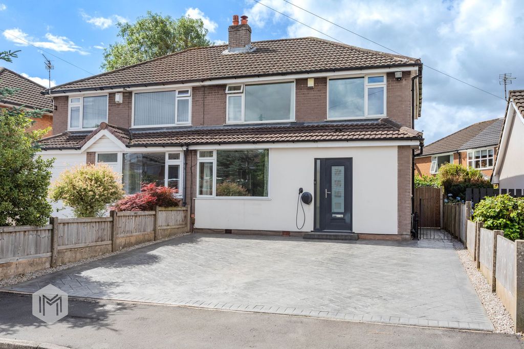 Property photo 1 of 29