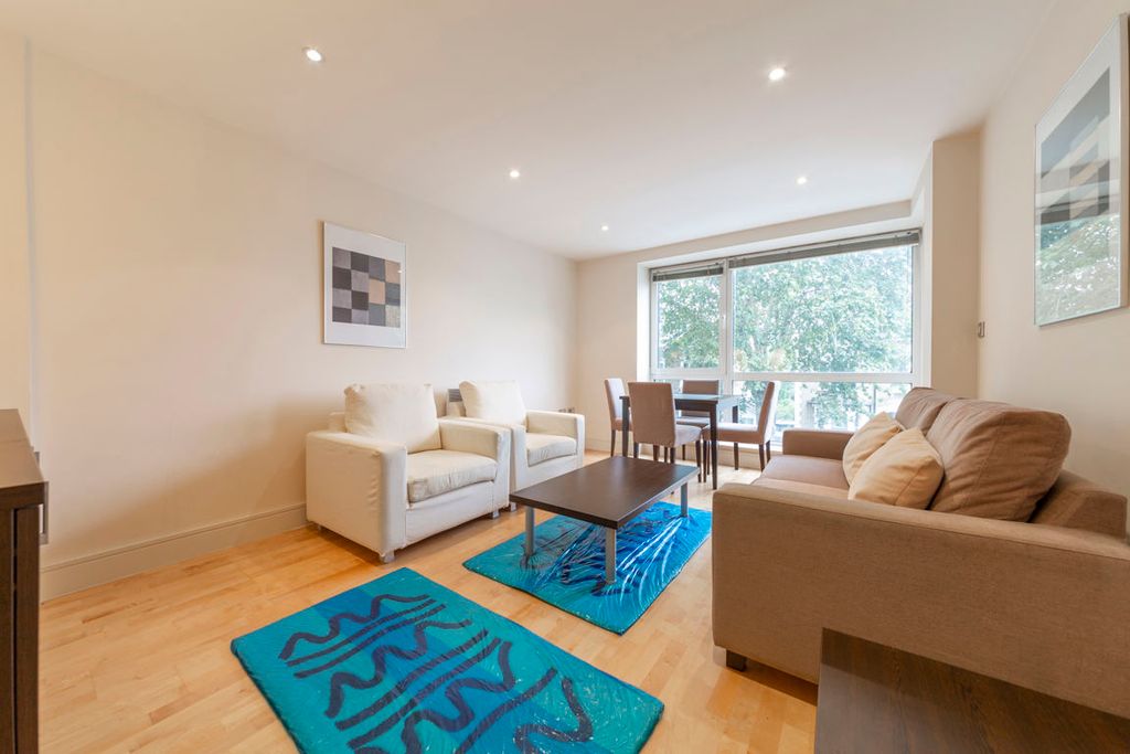 Property photo 3 of 7