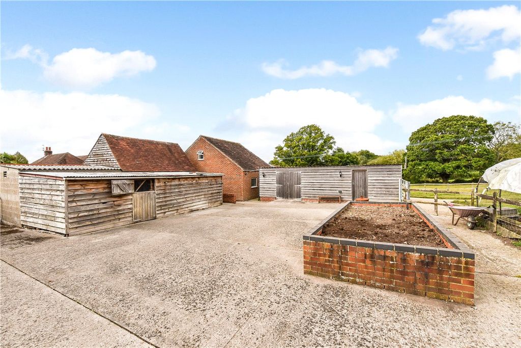 Property photo 3 of 15 Outside